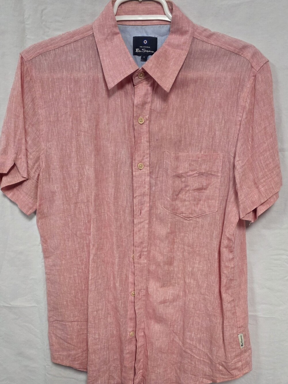 Ben Sherman Men's Short-Sleeve Button-Down Shirt in Coral